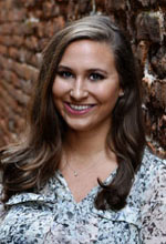 Hannah Banks headshot